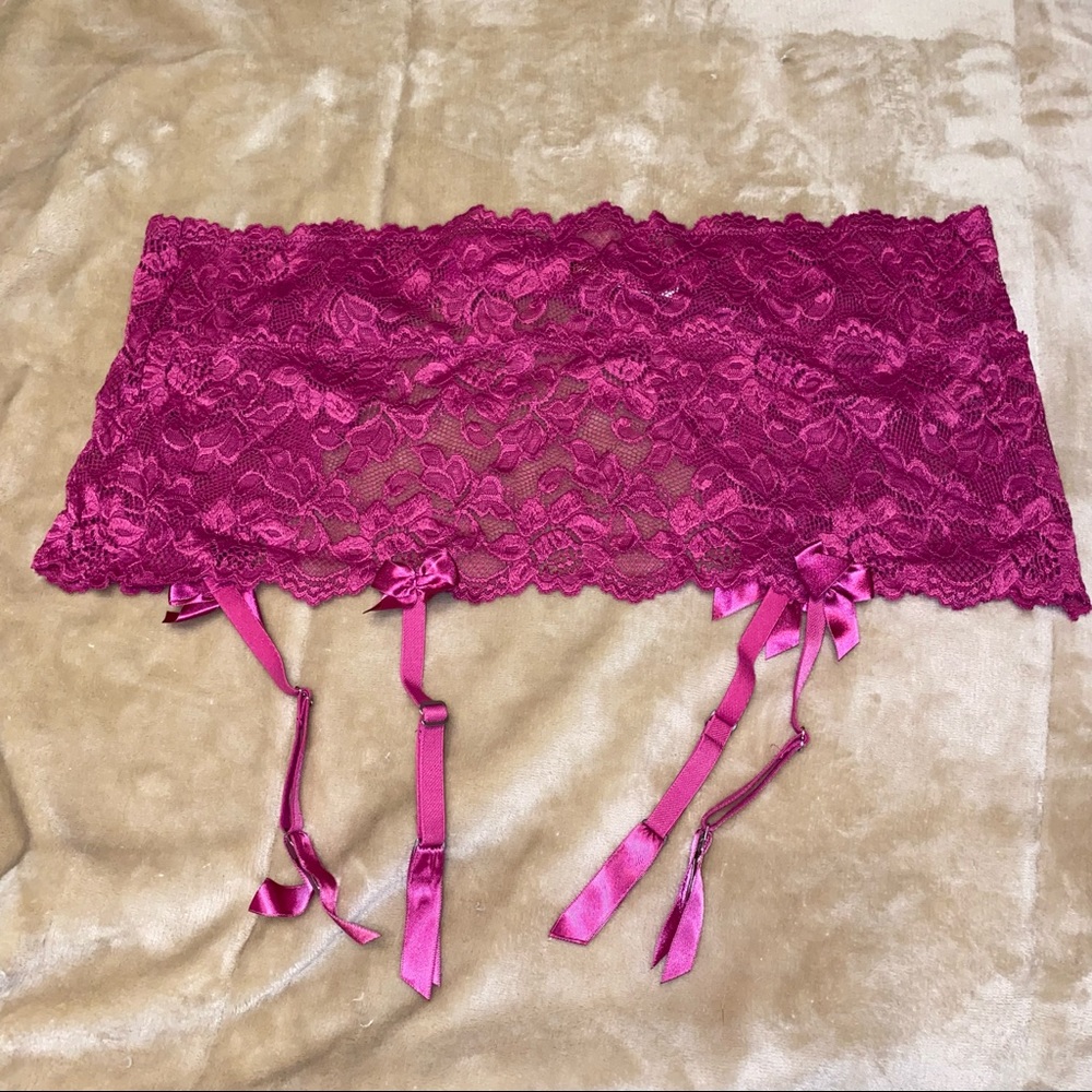 Lace Garter Belt
